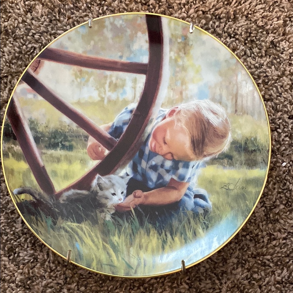 Danbury Mint Collector's Plate with Child and Kitten